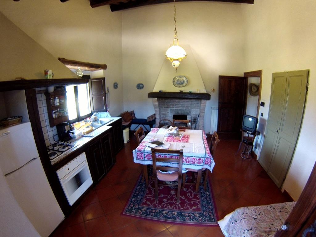 Agriturismo Cardito Santa Rufina ภายนอก รูปภาพ