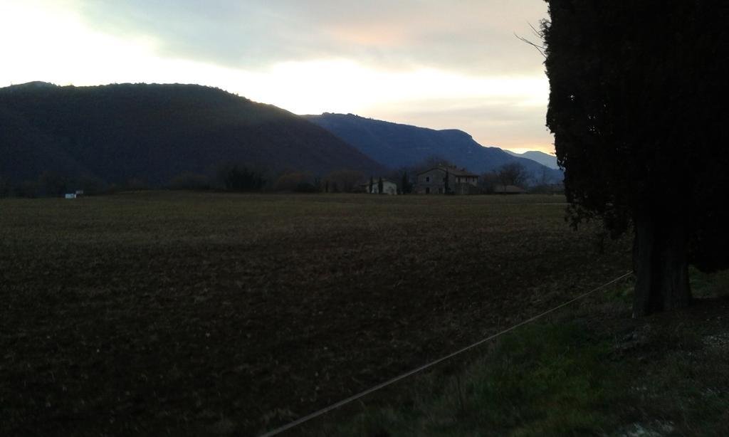 Agriturismo Cardito Santa Rufina ภายนอก รูปภาพ
